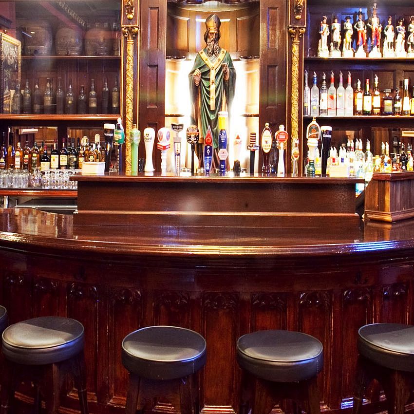 The Victorian Bar